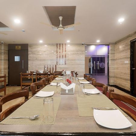 Hotel Townhouse Dj Grand Tirupati Esterno foto