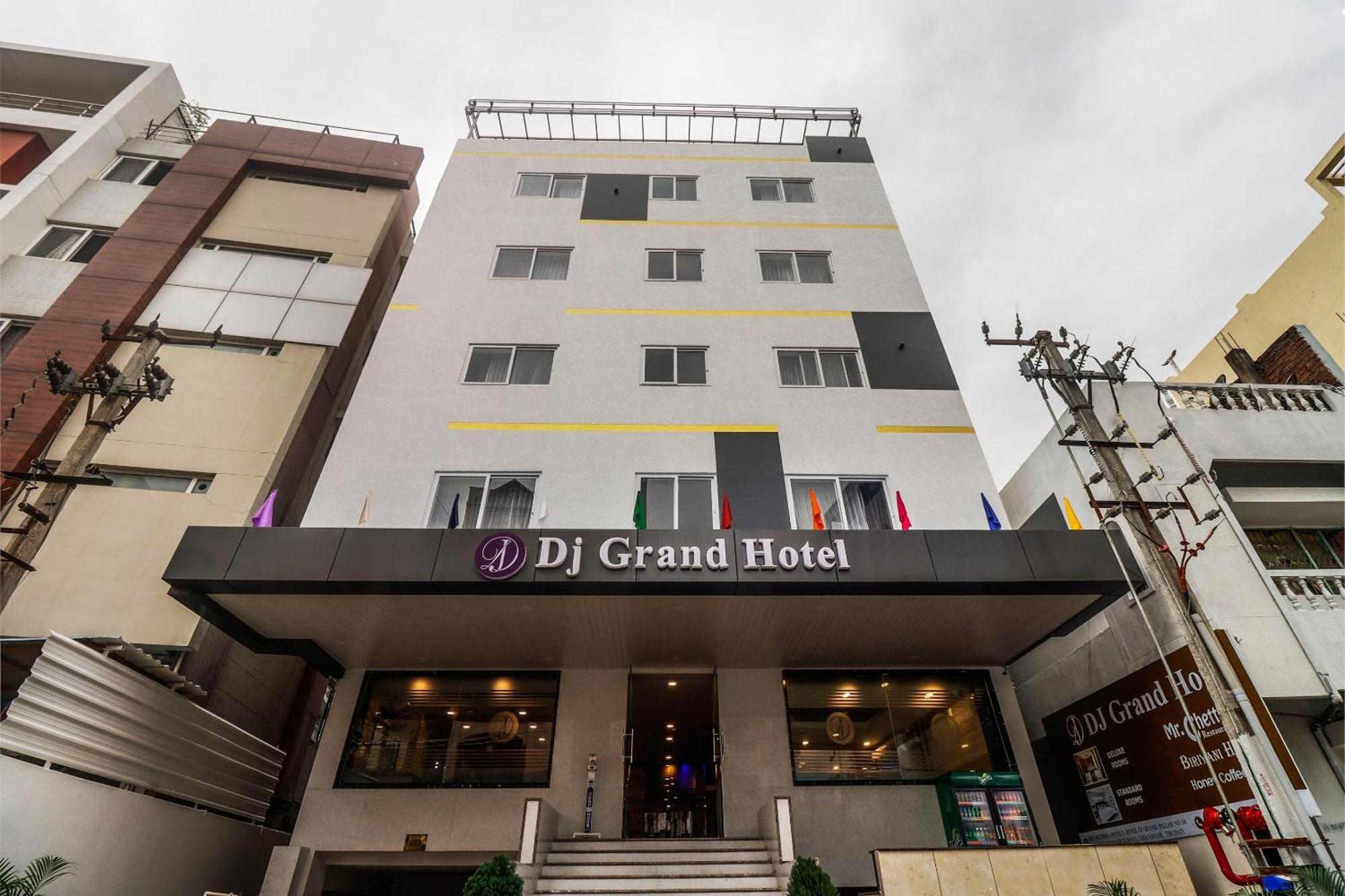 Hotel Townhouse Dj Grand Tirupati Esterno foto